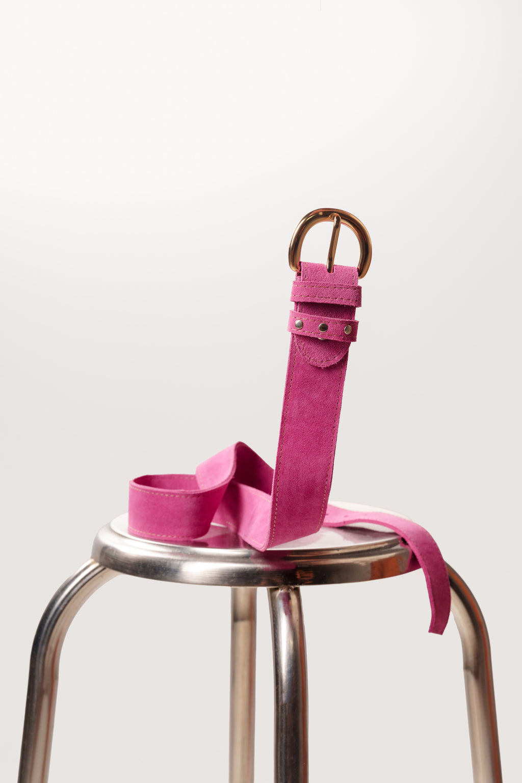 Hue Suede Leather Belt Ultra Fuschia