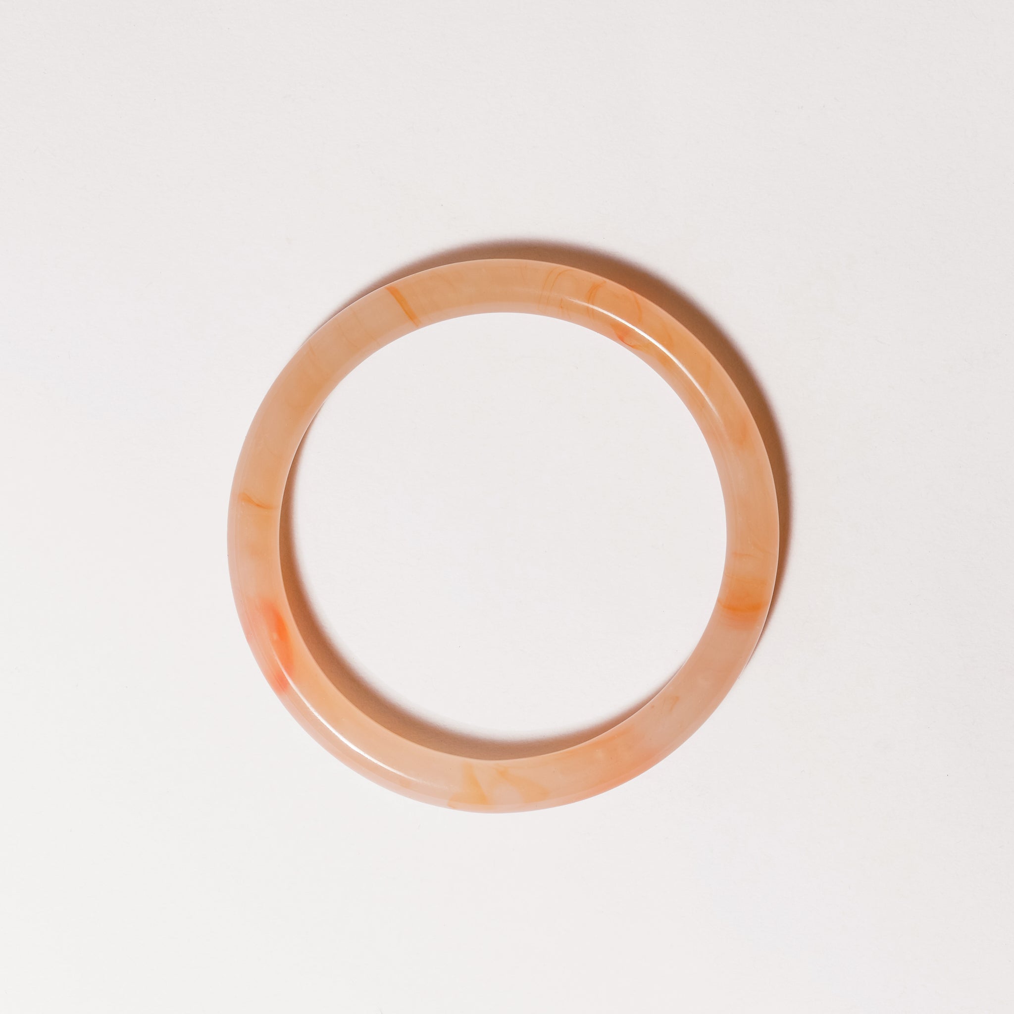 Vani Glass Bangle Peach Pearl 8mm